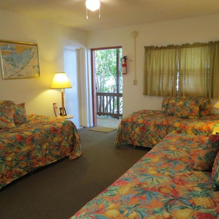 Ed & Ellen'S Lodgings Key Largo Motel Oda fotoğraf