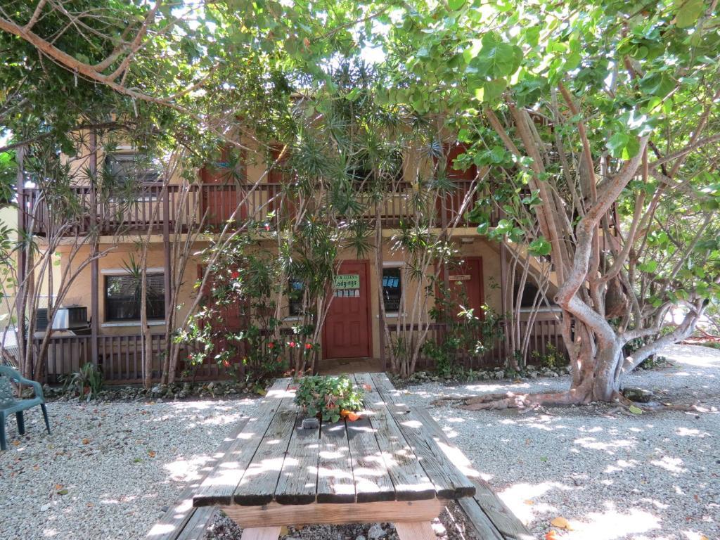 Ed & Ellen'S Lodgings Key Largo Motel Dış mekan fotoğraf